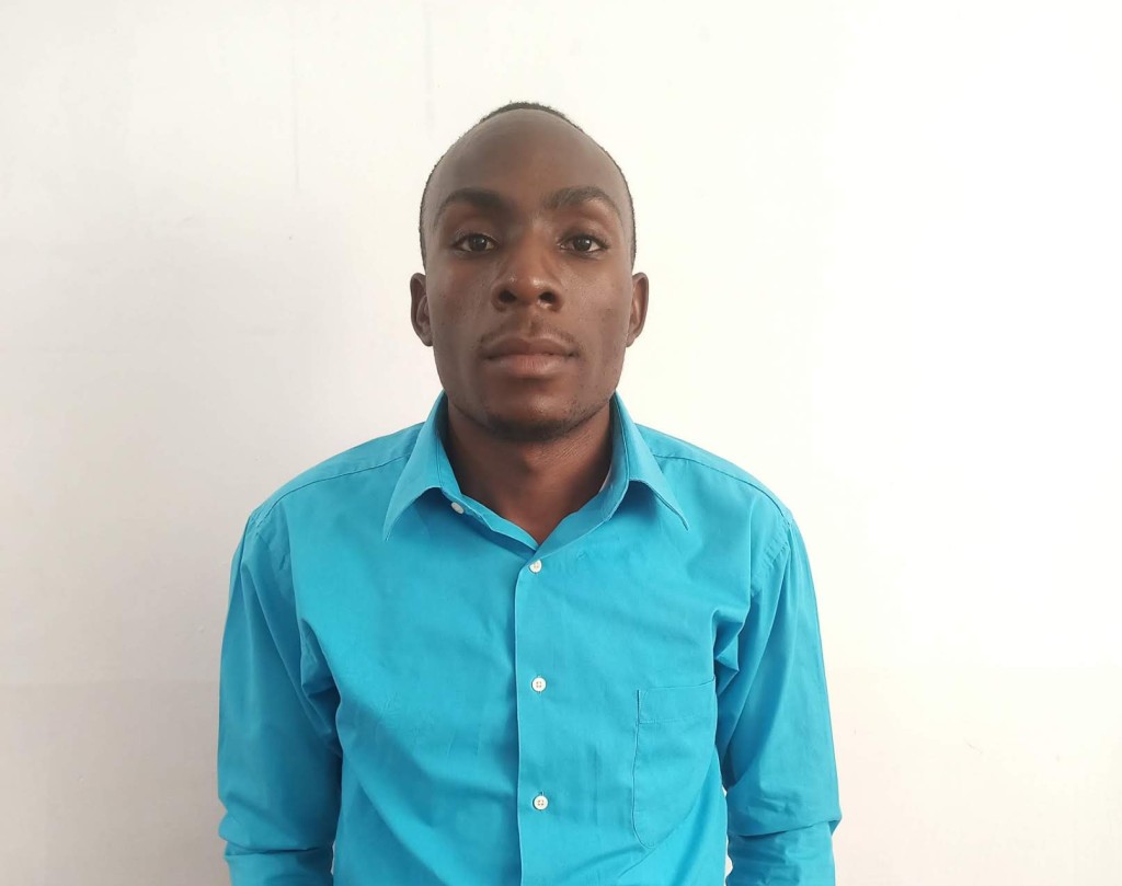 Washingtone Aura, IT and Computer Lab Assistant